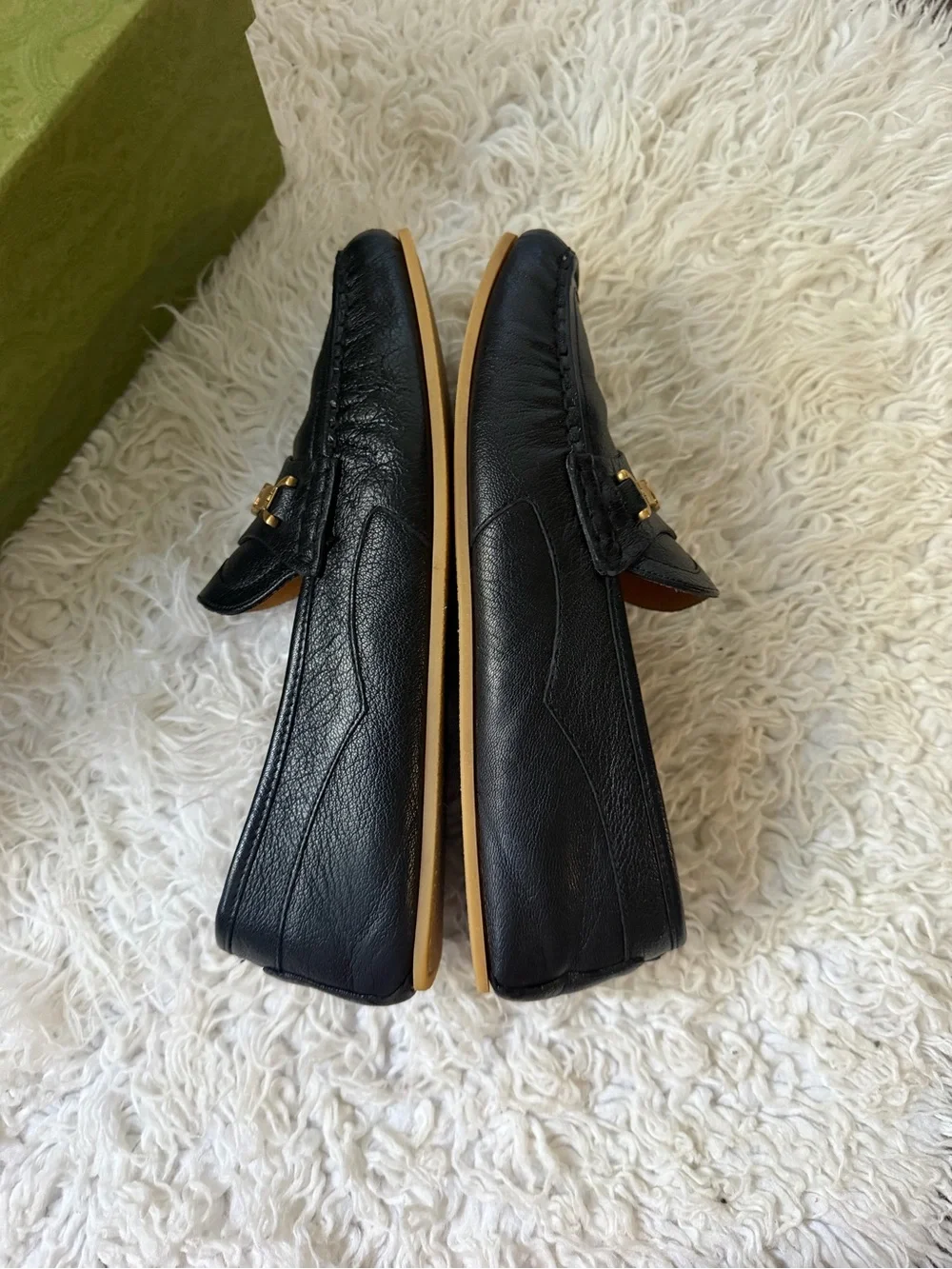 Gucci Black Leather Men’s Loafers with Gold Horsebit